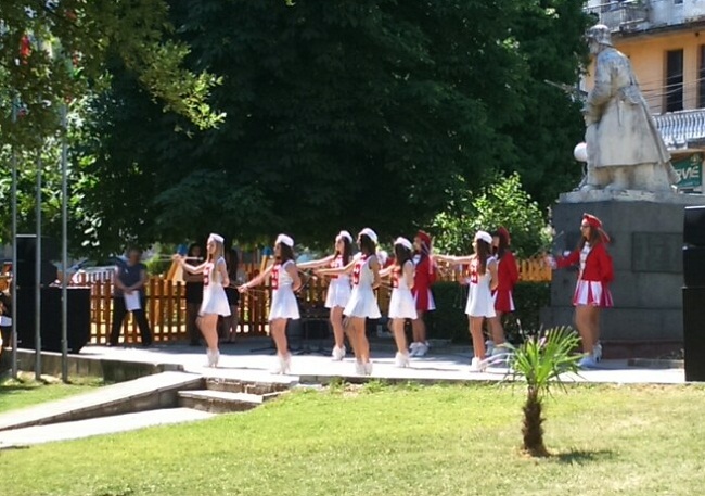 image-196971594b3ccb792ec82391bd9ea3ff0ded187f85045162d034a4ec2a70fa4c-v