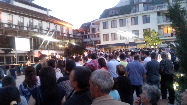 image-01c503f8e663de74d88c8b902b4cb5eb31959c13924e117098eaf57f409dfaac-v