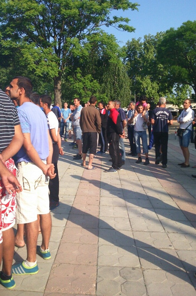 image-d68b1a562d78126689ed9e56e72e2f2b98b4d75425270d8e0daff4b7cf1d6101-v