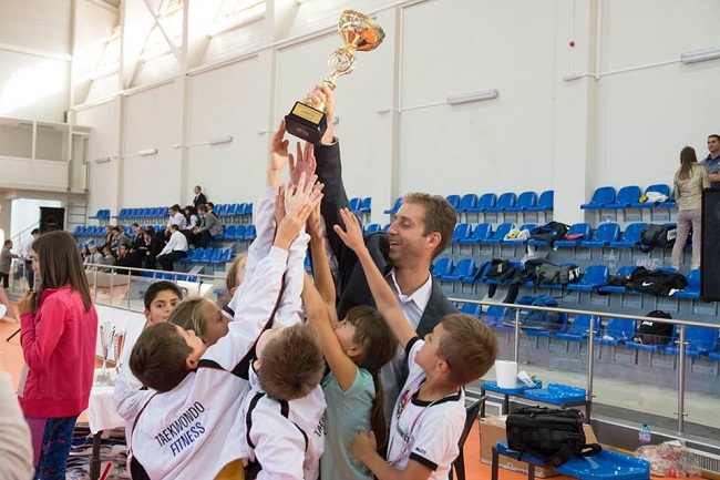 12112319 1030535460310304 656304622636700310 n